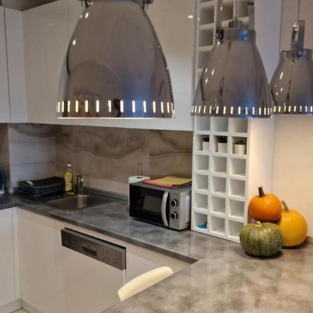 Lux Apartman Ava Kikinda Екстер'єр фото