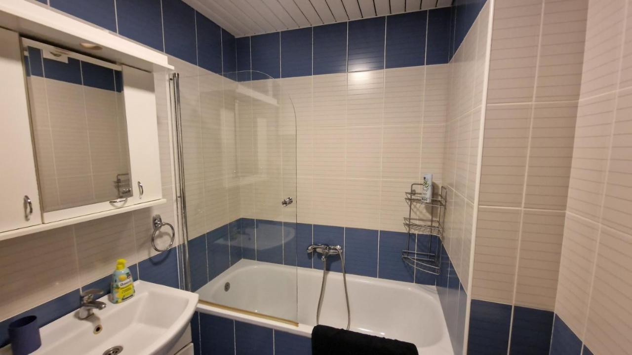 Lux Apartman Ava Kikinda Екстер'єр фото