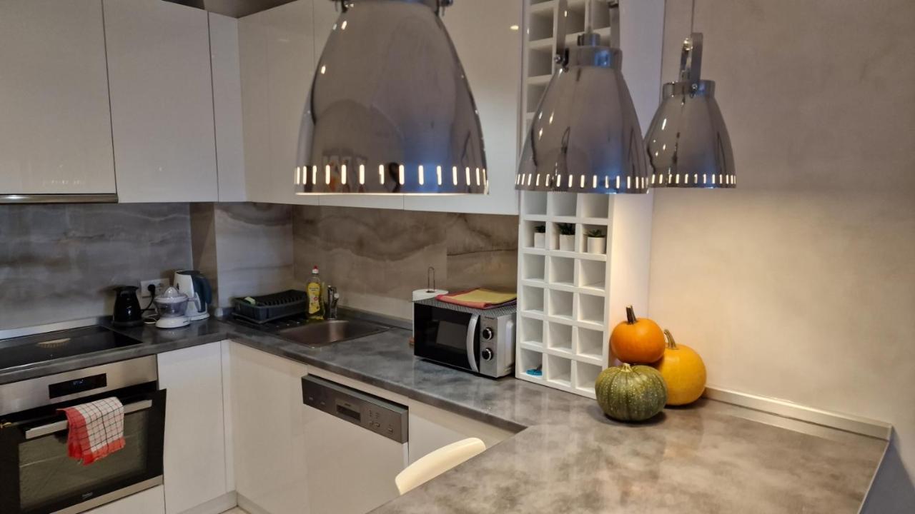 Lux Apartman Ava Kikinda Екстер'єр фото